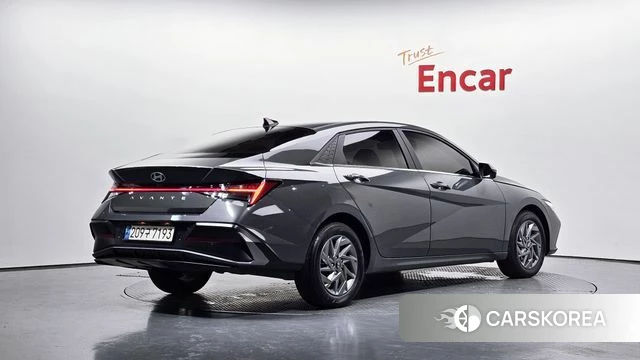 Hyundai The New Avante (CN7) 2023 Серый из Кореи