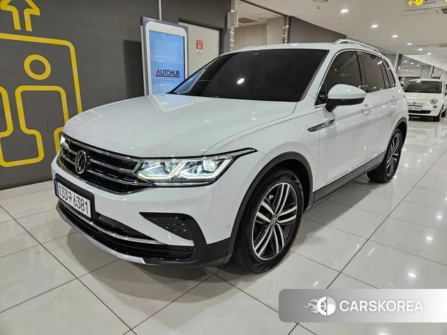 Volkswagen Tiguan second Generation 2023 Белый из Кореи