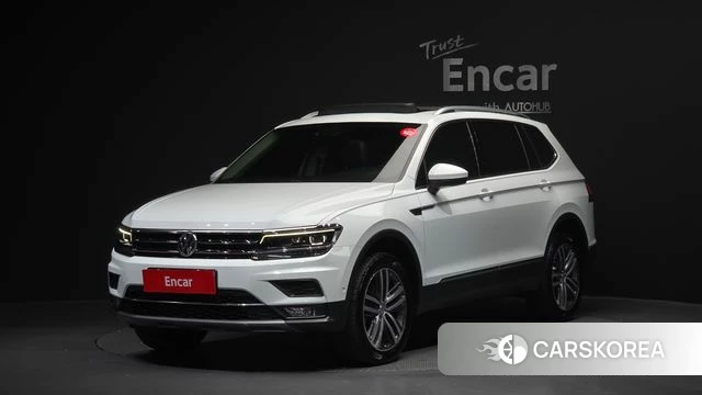 Volkswagen Tiguan Allspace 2020 Белый из Кореи
