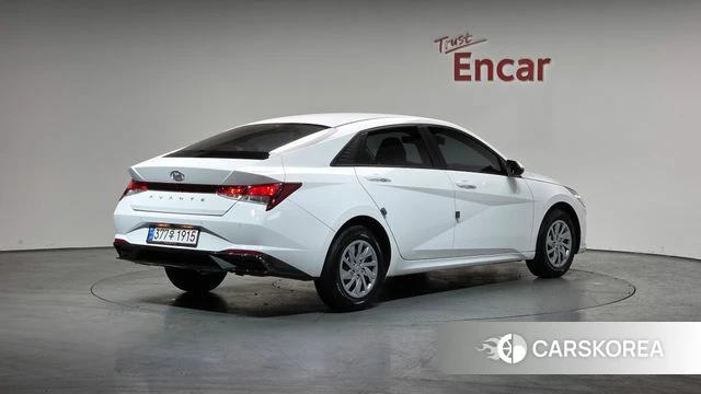 Hyundai Avante (CN7) 2020 Белый из Кореи