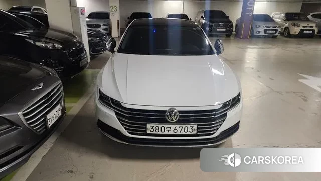 Volkswagen Arteon 2019 Белый из Кореи