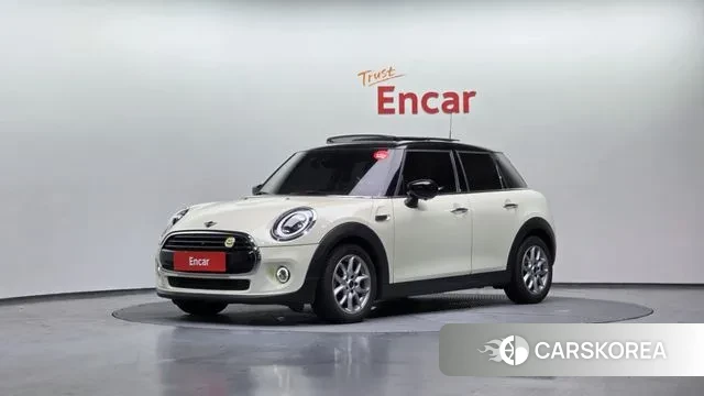 Mini Cooper 2021 Жемчужный цвет из Кореи
