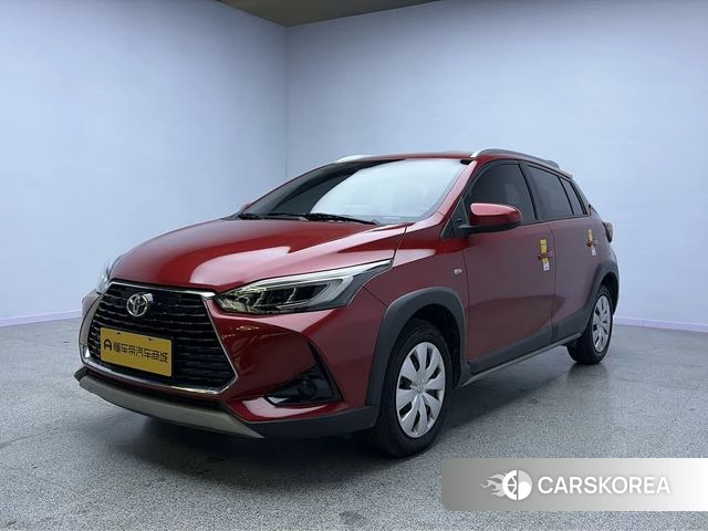 Toyota YARIS L Zhixuan 2021 Красный из Китая