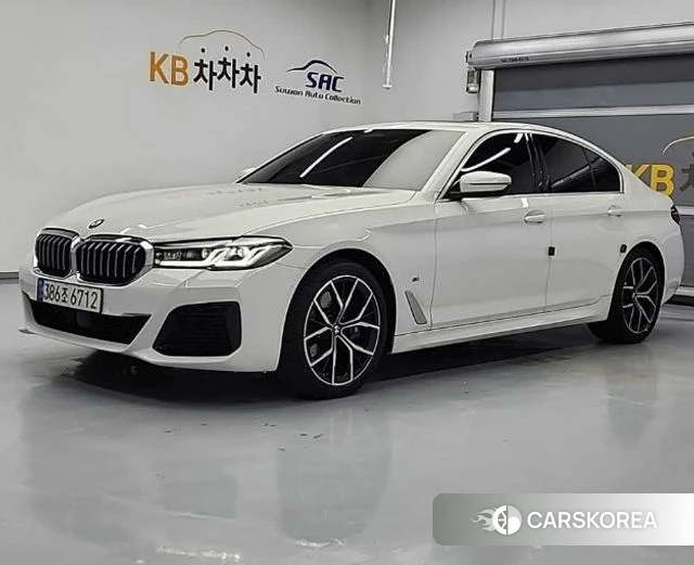 BMW 5 Series (G30) 2022 Белый из Кореи