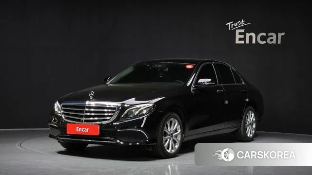 Mercedes-Benz E-Class W213 2018 Черный из Кореи