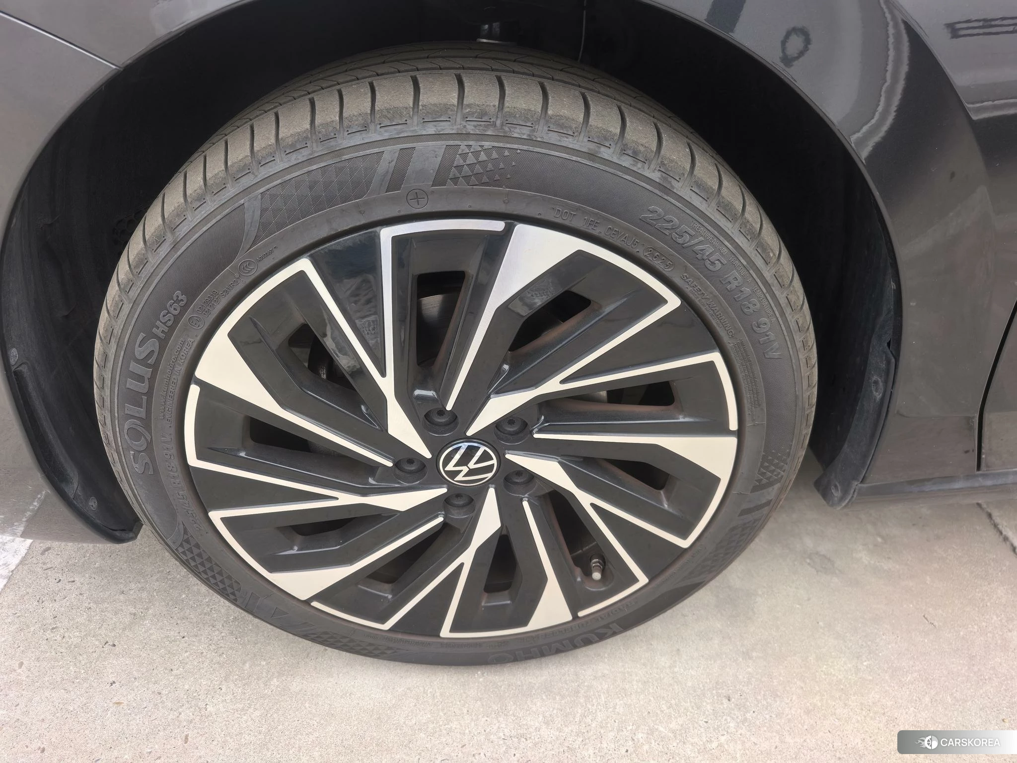 Volkswagen Magotan 2024 Черный из Китая