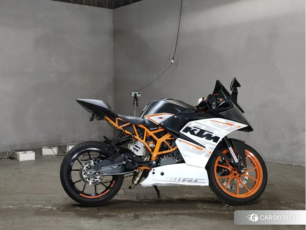 Проданный KTM RC 390 2015 из Японии