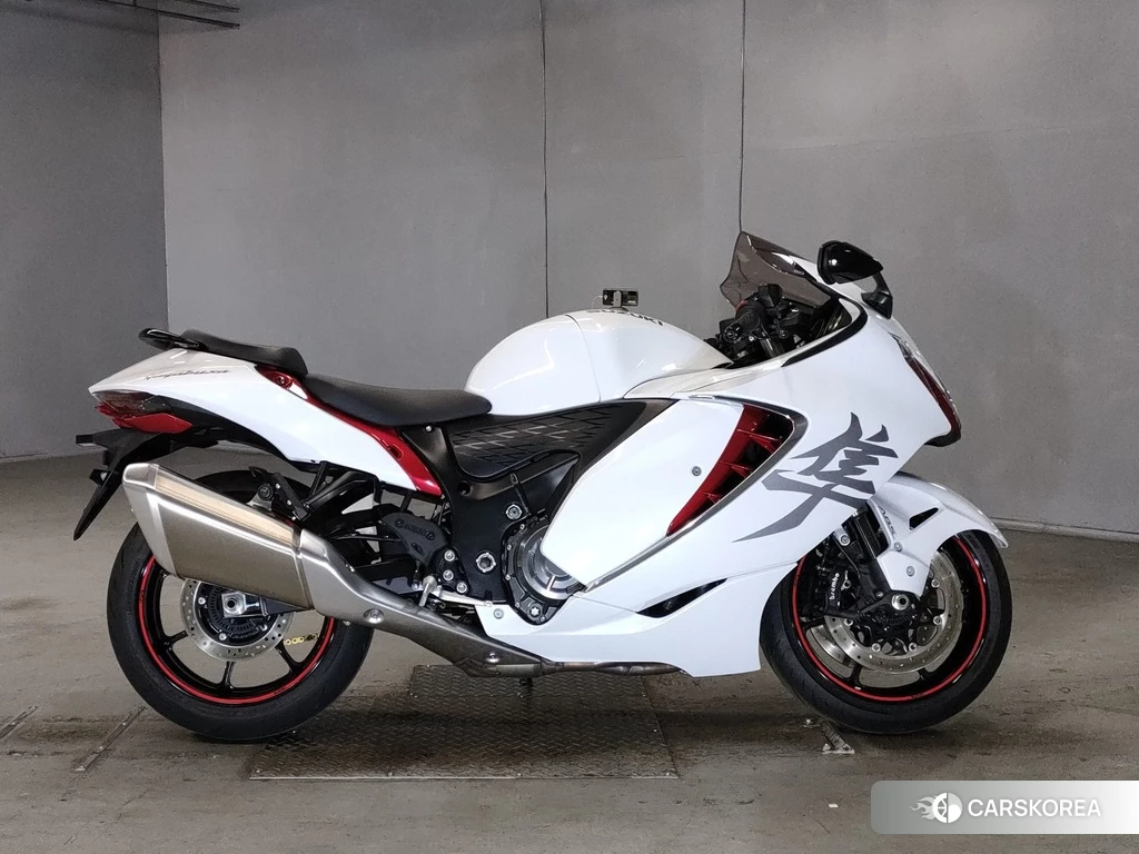 Проданный Suzuki GSX1300R HAYABUSA 2021 из Японии