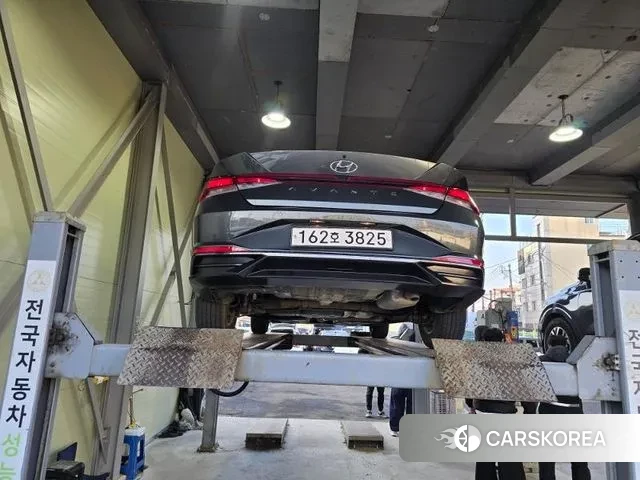 Hyundai Avante (CN7) 2021 Серый из Кореи