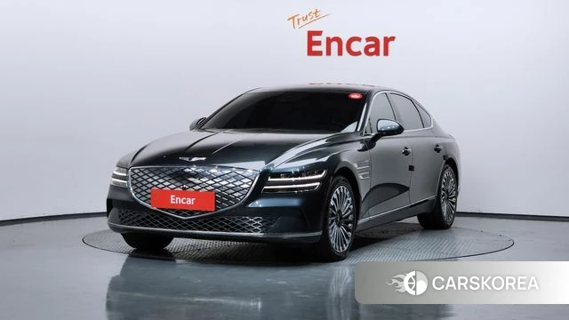 Genesis Electrified G80 (RG3) 2023 Темно-зеленый из Кореи