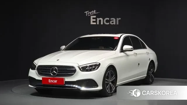 Mercedes-Benz E-Class W213 2020 Белый из Кореи