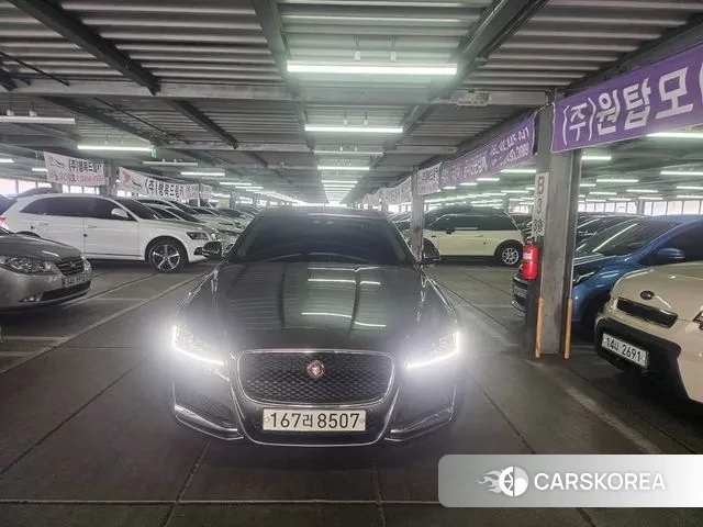 Jaguar XF (X260) 2019 Серый из Кореи