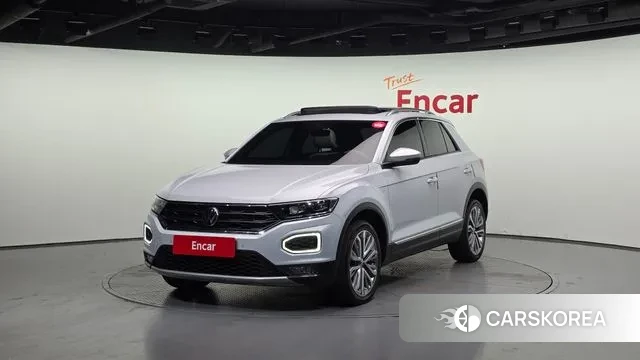 Volkswagen T-Roc 2021 Белый из Кореи