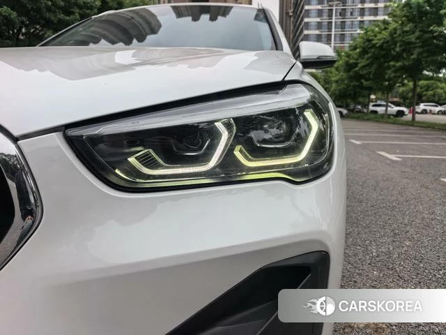 BMW X1 2021 Белый из Китая