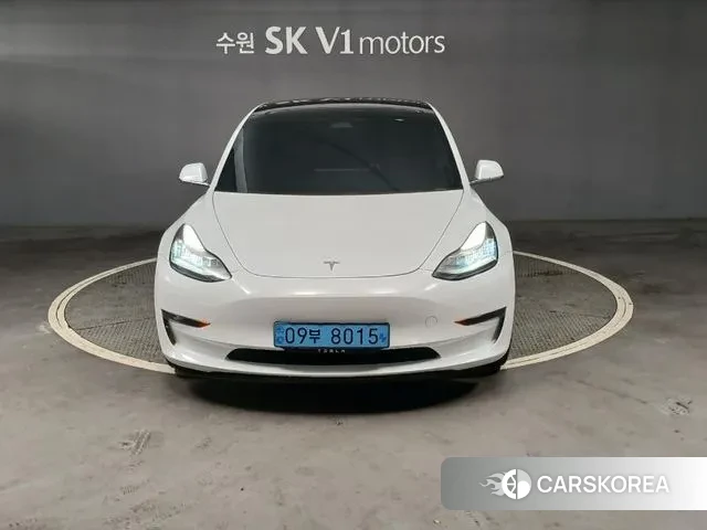 Tesla Model 3 2019 Белый из Кореи