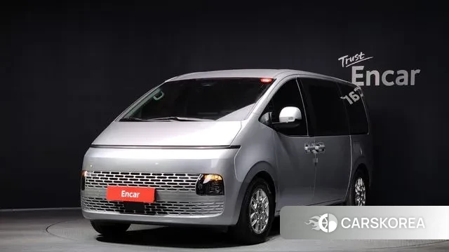 Hyundai Staria 2024 Серебряный из Кореи