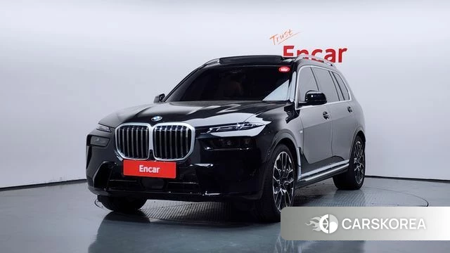 BMW X7 (G07) 2025 Черный из Кореи