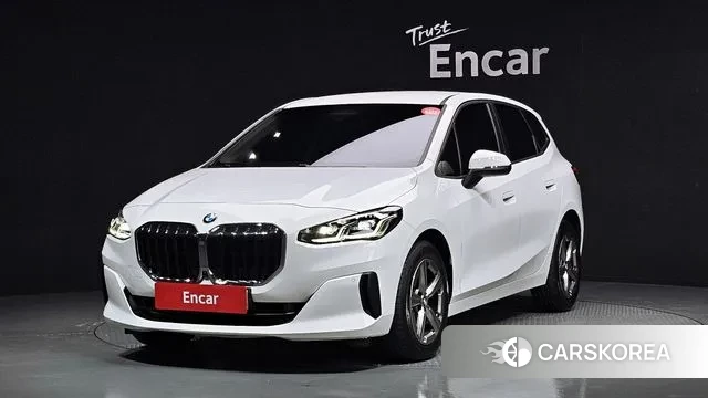 BMW 2 Series Active Tourer (U06) 2023 Белый из Кореи