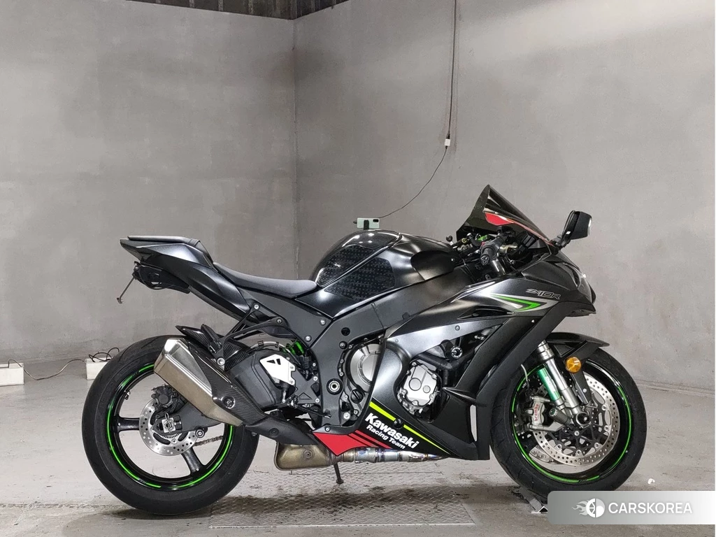 Проданный Kawasaki ZX-10R NINJA 2019 из Японии