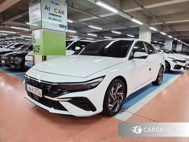 Hyundai The New Avante (CN7) 2023 Белый из Кореи