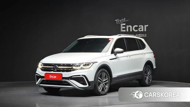 Volkswagen Tiguan Allspace 2024 Белый из Кореи