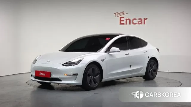 Tesla Model 3 2020 Белый из Кореи