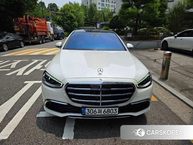 Mercedes-Benz S-Class W223 2023 Белый из Кореи