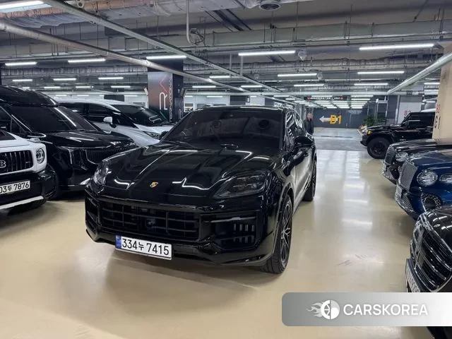 Porsche Cayenne (PO536) 2024 Черный из Кореи