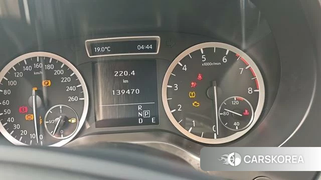 Infiniti QX30 2018 Белый из Китая