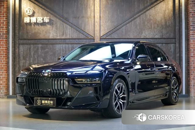 BMW 7 series 2024 Черный из Китая