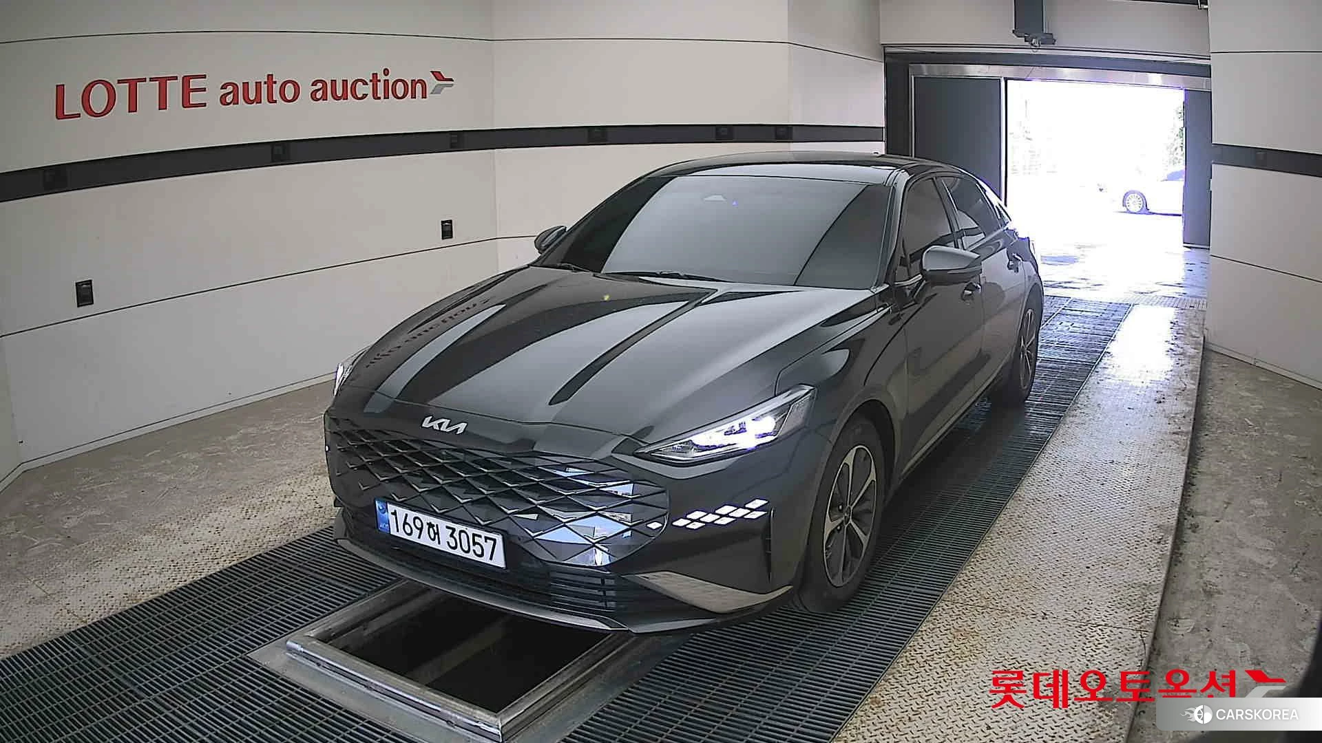 Kia K8 Hybrid 2022 Interstellagray из Кореи