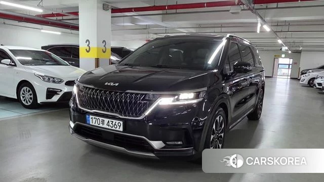 Kia Carnival 4th generation 2023 Черный из Кореи