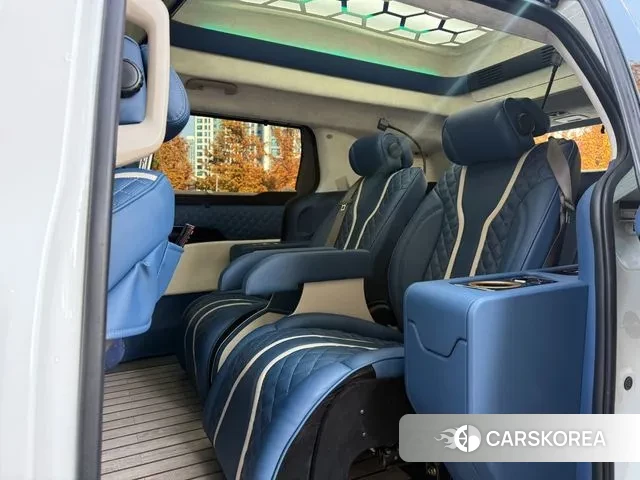 Kia Carnival 4th generation 2021 Белый из Кореи