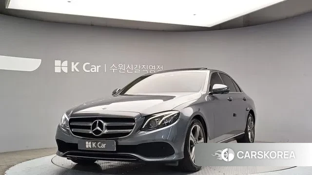 Mercedes-Benz E-Class W213 2018 Серый из Кореи