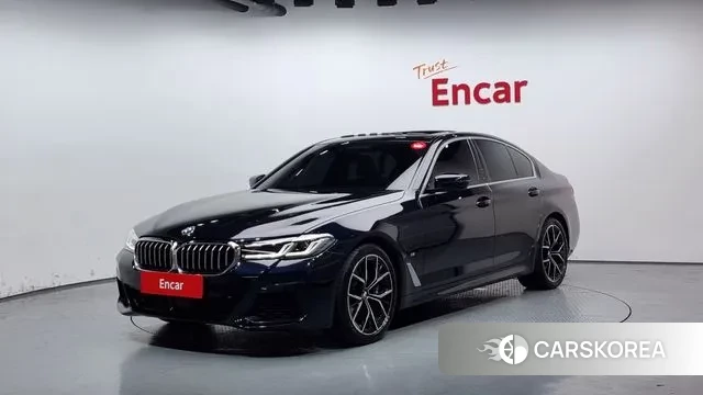 BMW 5 Series (G30) 2022 Черный из Кореи