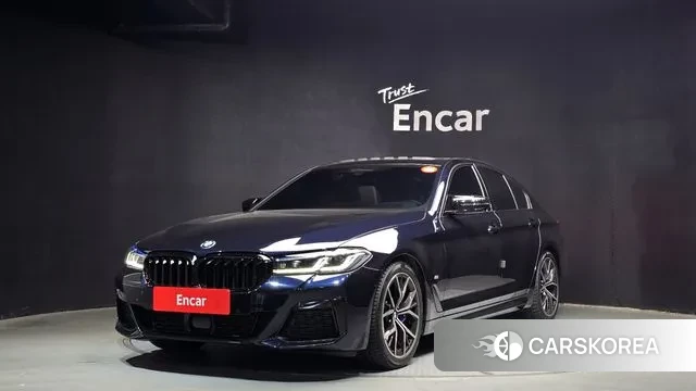 BMW 5 Series (G30) 2022 Черный из Кореи