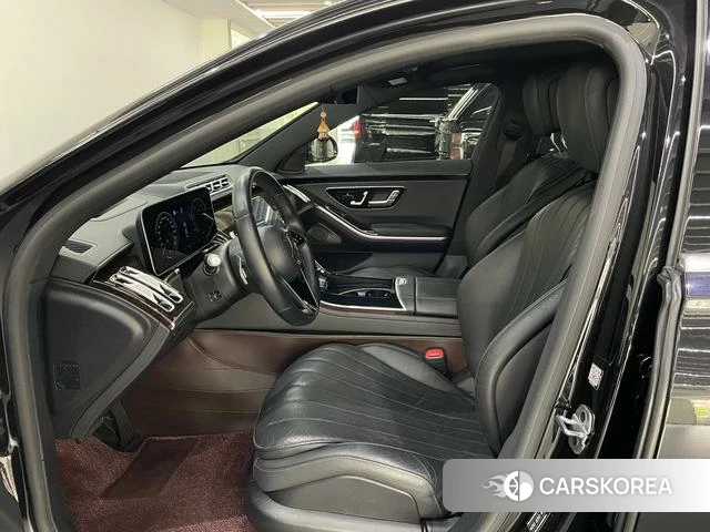 Mercedes-Benz S-class 2021 Черный из Китая
