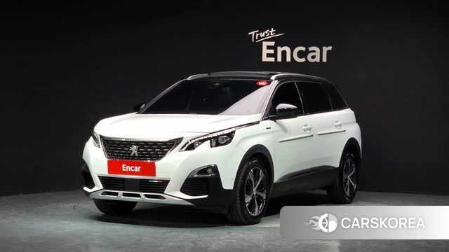 Peugeot 5008 second generation 2019 Белый из Кореи