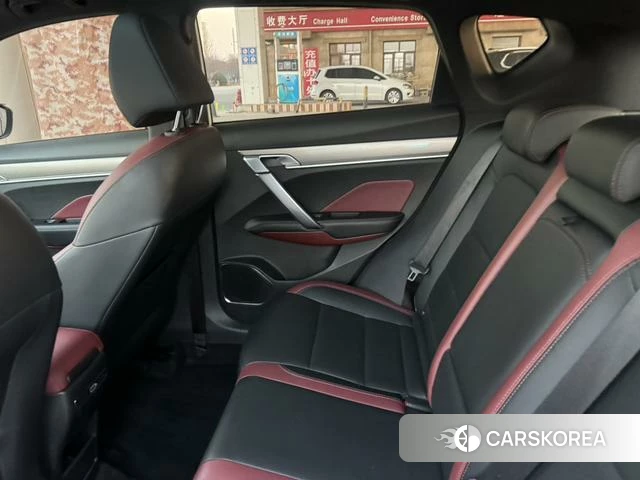 Geely Automobile Binyue 2021 Белый из Китая