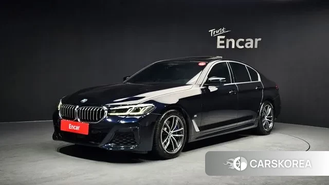 BMW 5 Series (G30) 2023 Черный из Кореи