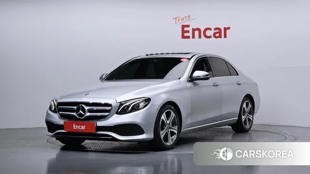 Mercedes-Benz E-Class W213 2019 Серебряный из Кореи