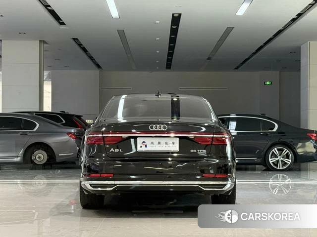 Audi A8 2018 Черный из Китая