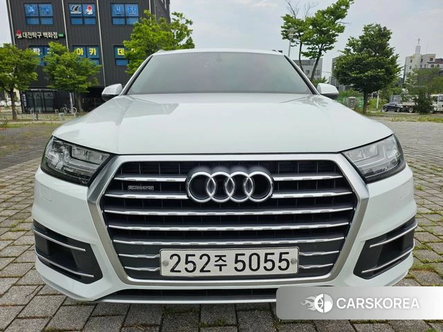 Audi Q7 (4M) 2019 Белый из Кореи