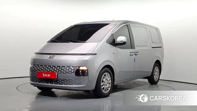 Hyundai Staria 2023 Серебряный из Кореи