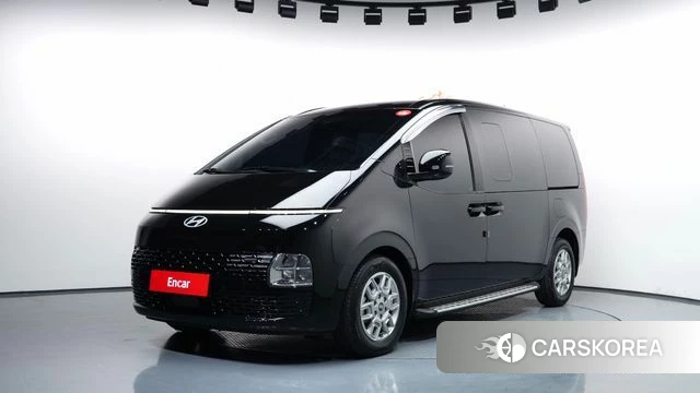 Hyundai Staria 2025 Черный из Кореи