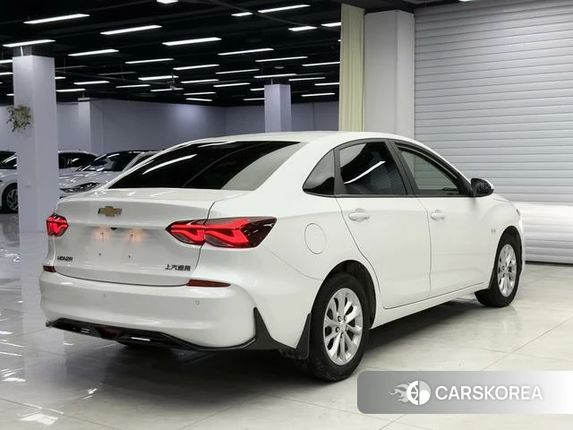 Chevrolet Cruze 2023 Белый из Китая