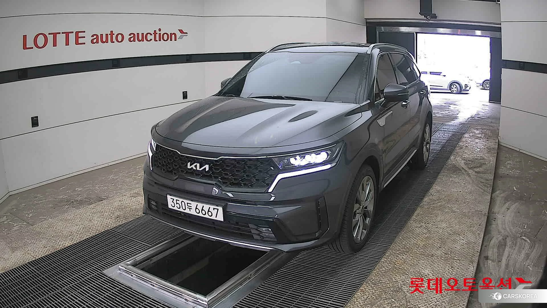 Kia Sorento 2022 Platinium Graphite из Кореи