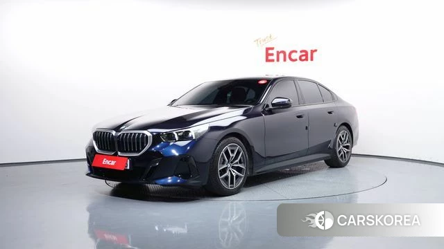 BMW 5 Series (G60) 2025 Черный из Кореи