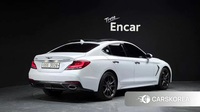 Genesis G70 2018 Белый из Кореи