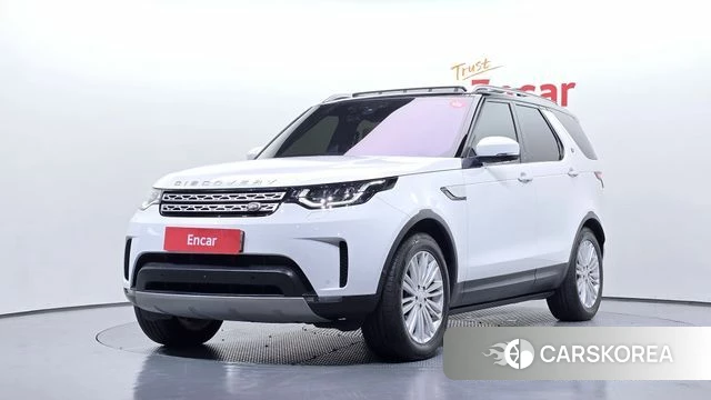 Land Rover Discovery 5 2020 Белый из Кореи